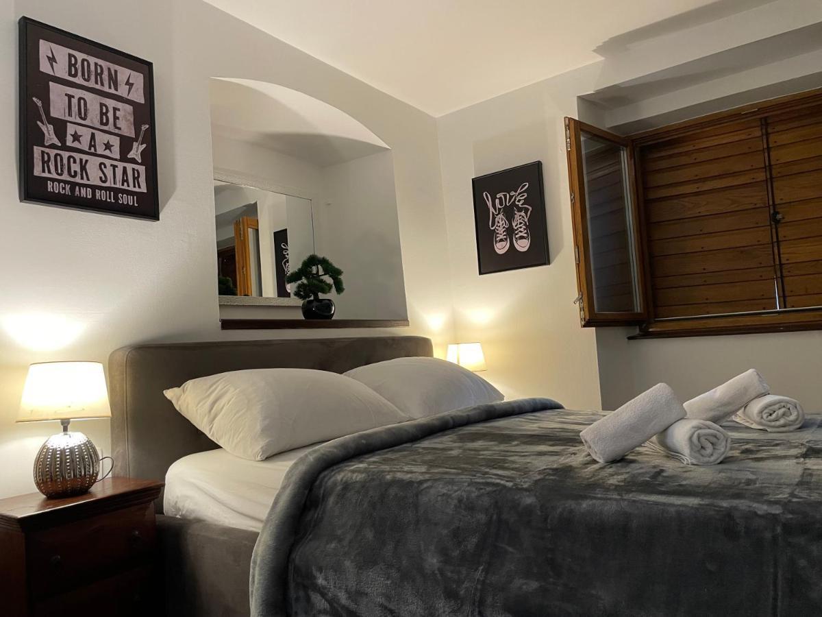Tequila Apartments (Adults Only) Zadar Exteriör bild