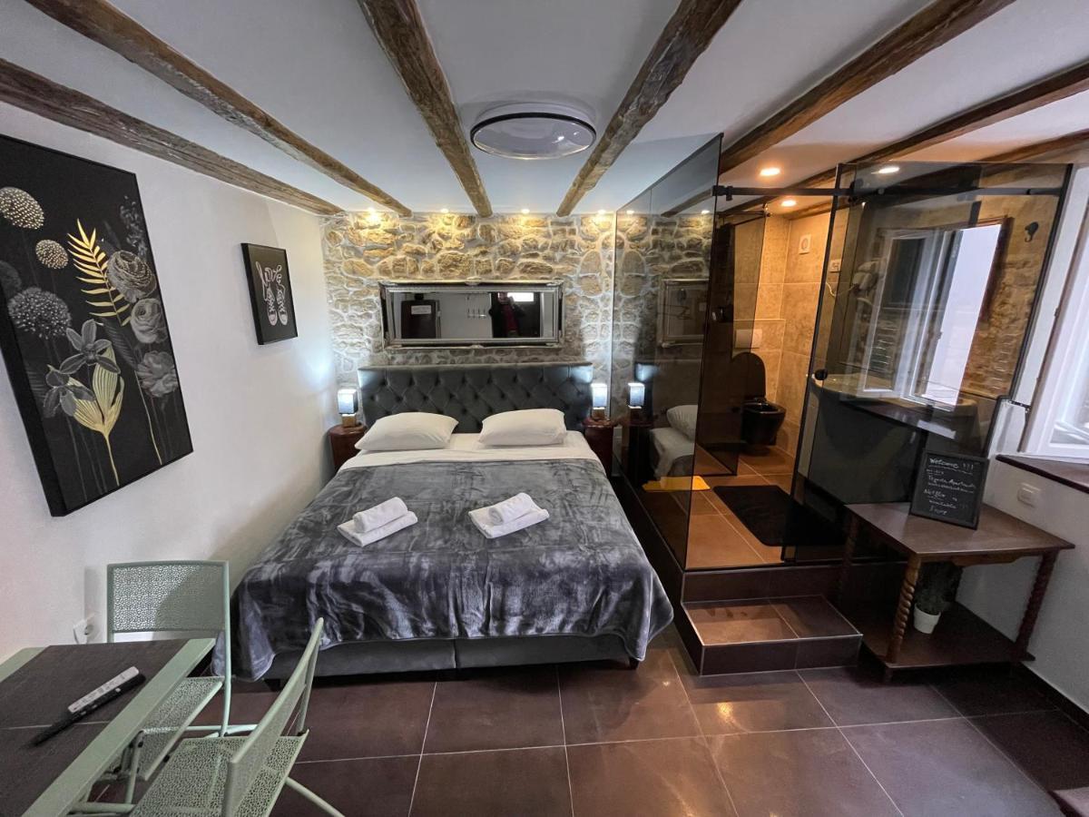Tequila Apartments (Adults Only) Zadar Exteriör bild