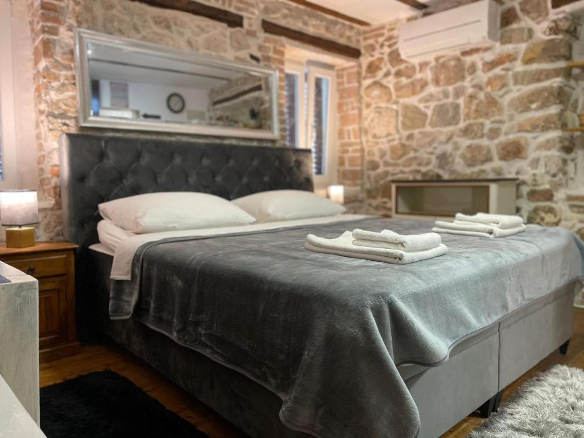 Tequila Apartments (Adults Only) Zadar Exteriör bild