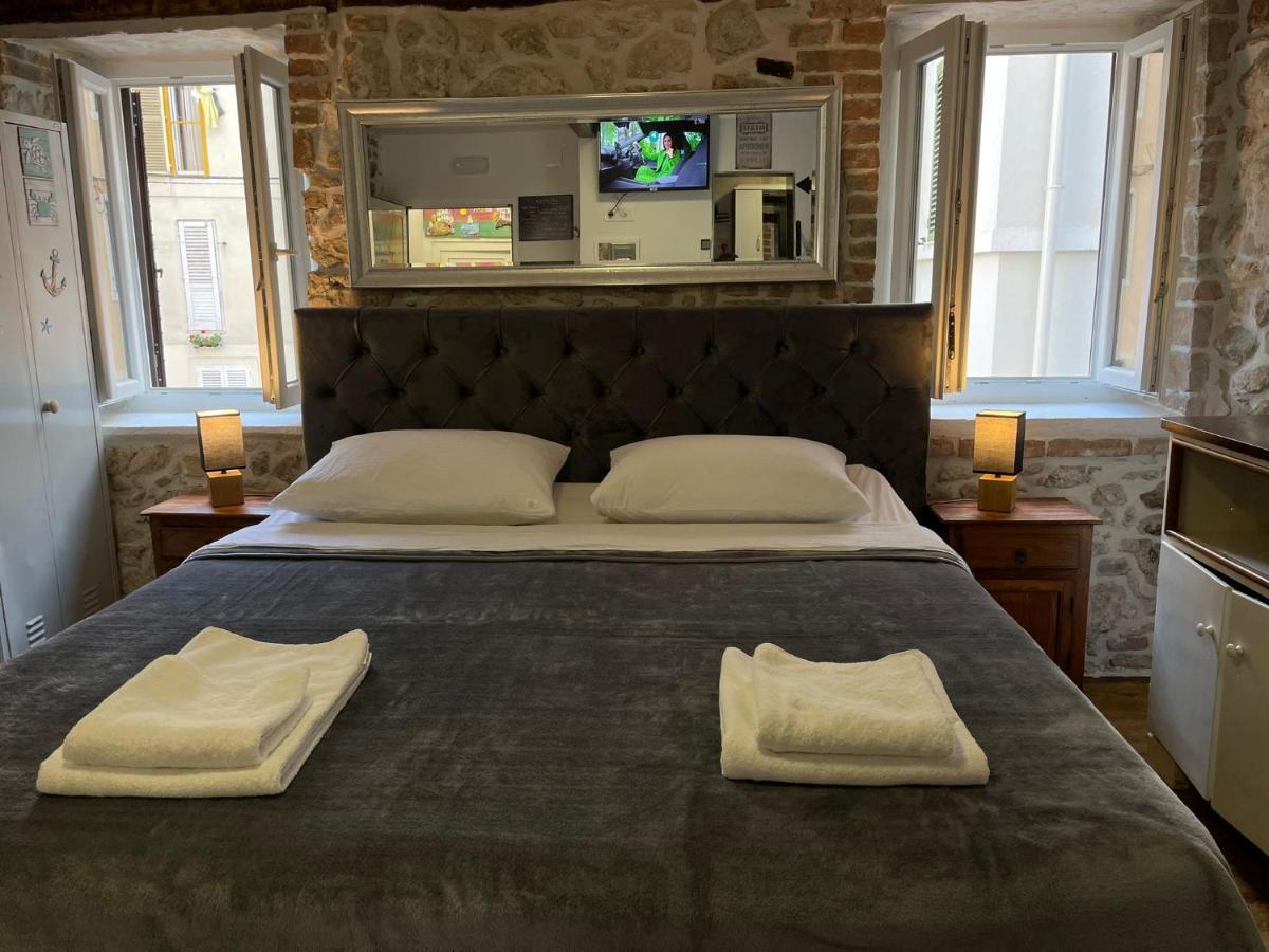 Tequila Apartments (Adults Only) Zadar Exteriör bild