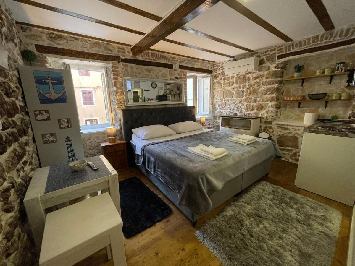 Tequila Apartments (Adults Only) Zadar Exteriör bild